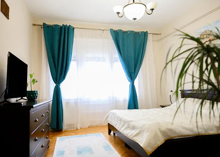 Art Deco アパート